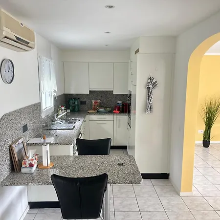 Apartment Sette Nani San Nazzaro